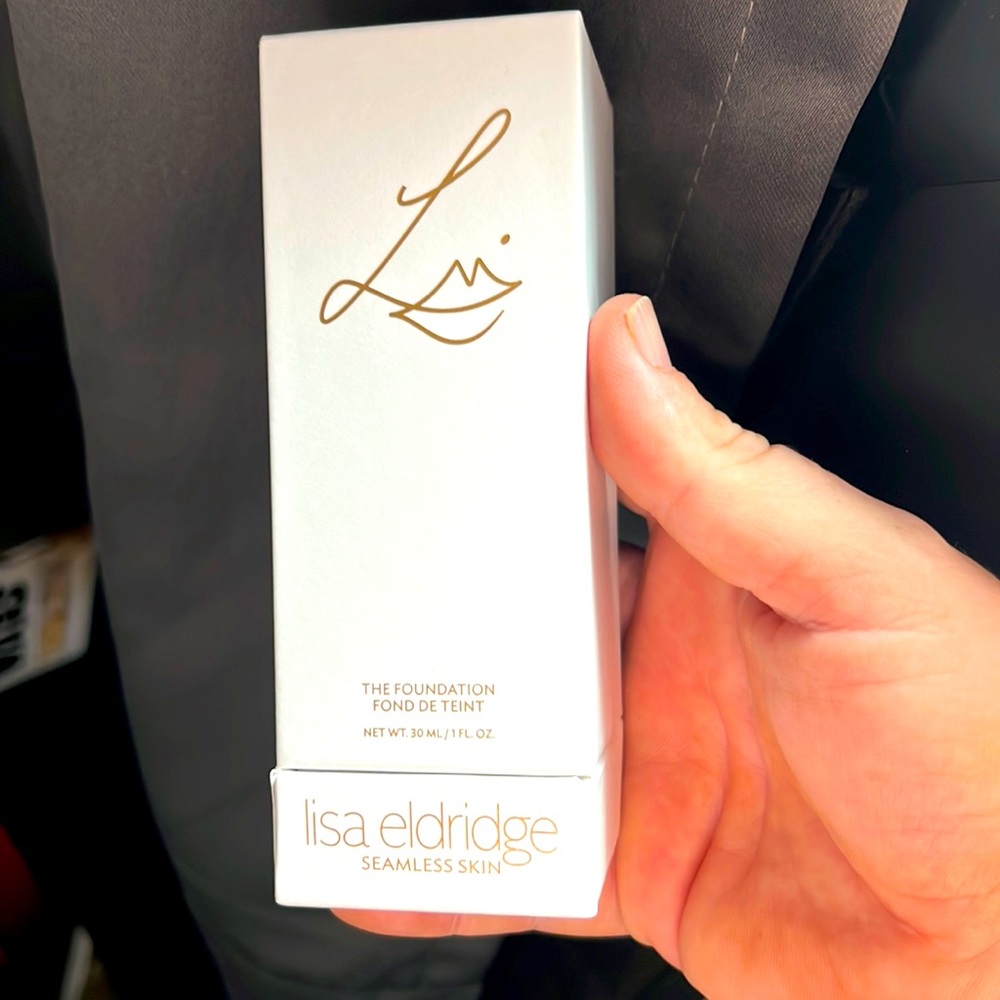 Brand new Lisa eldridge seamless skin foundation #5